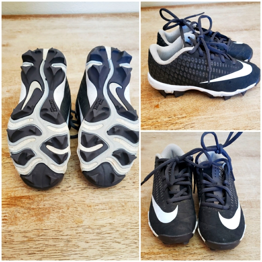Kids nike cleats
